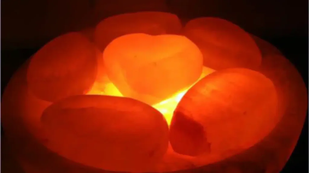 Hot Stone Massage with Himalayan Salt