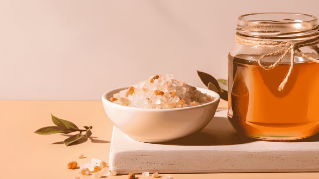 Honey and Pink Himalayan Salt - Sobaan Salts